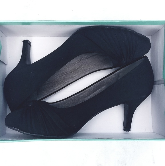 Marbella Heels - Picture 1 of 2